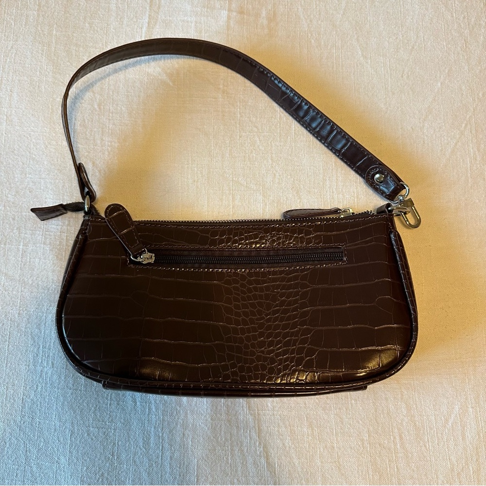 Elegant Brown Shoulder Bag